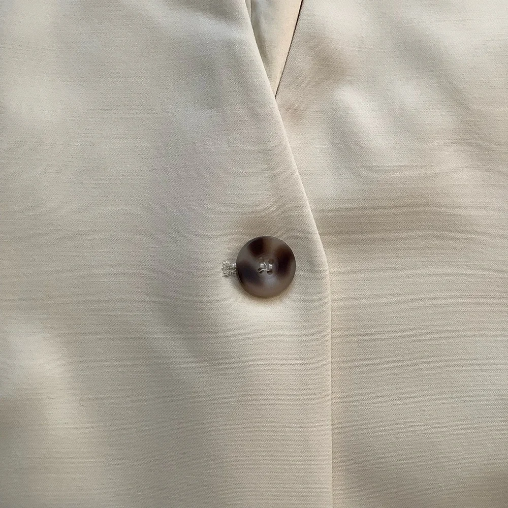 mbyM Butter Cream Collarless Blazer Size S/M - Picture 15 of 16